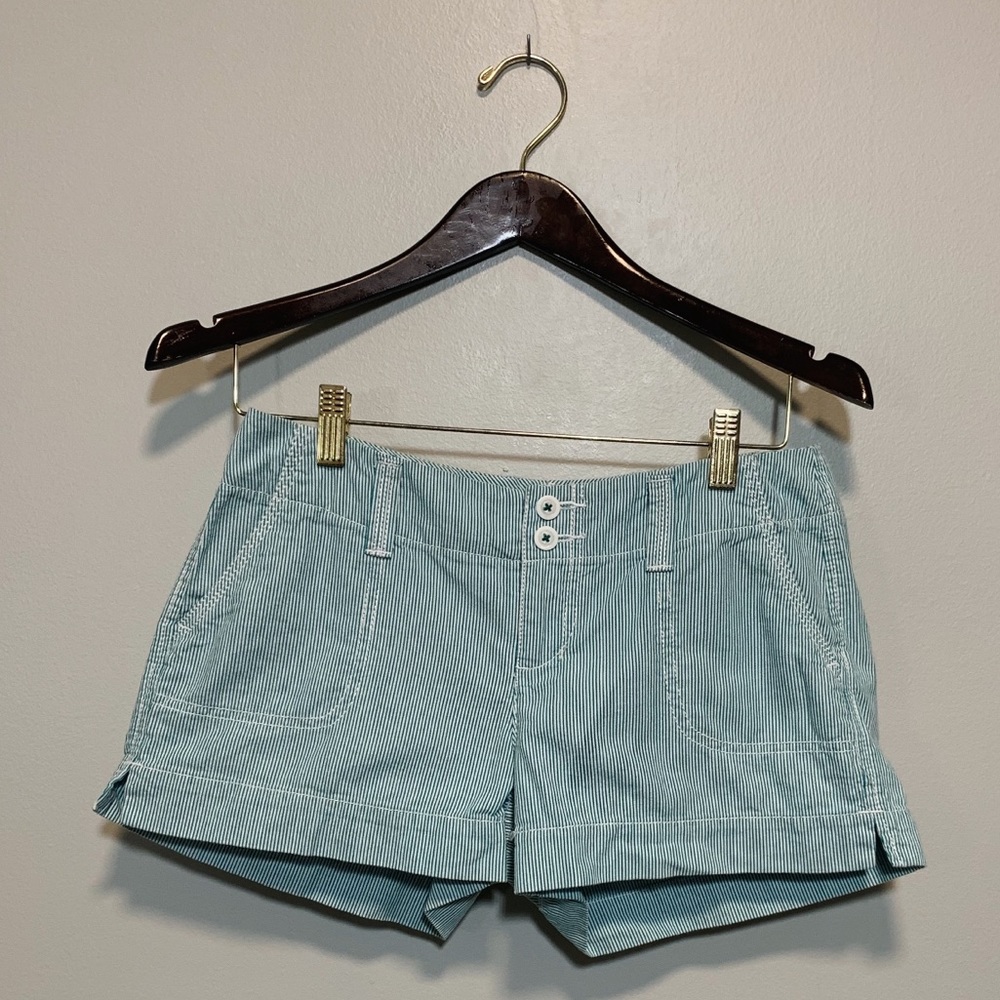 So - size 7 green & white shorts